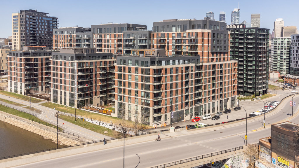 Briquetage-maçonnerie-construction-neuve-Montréal