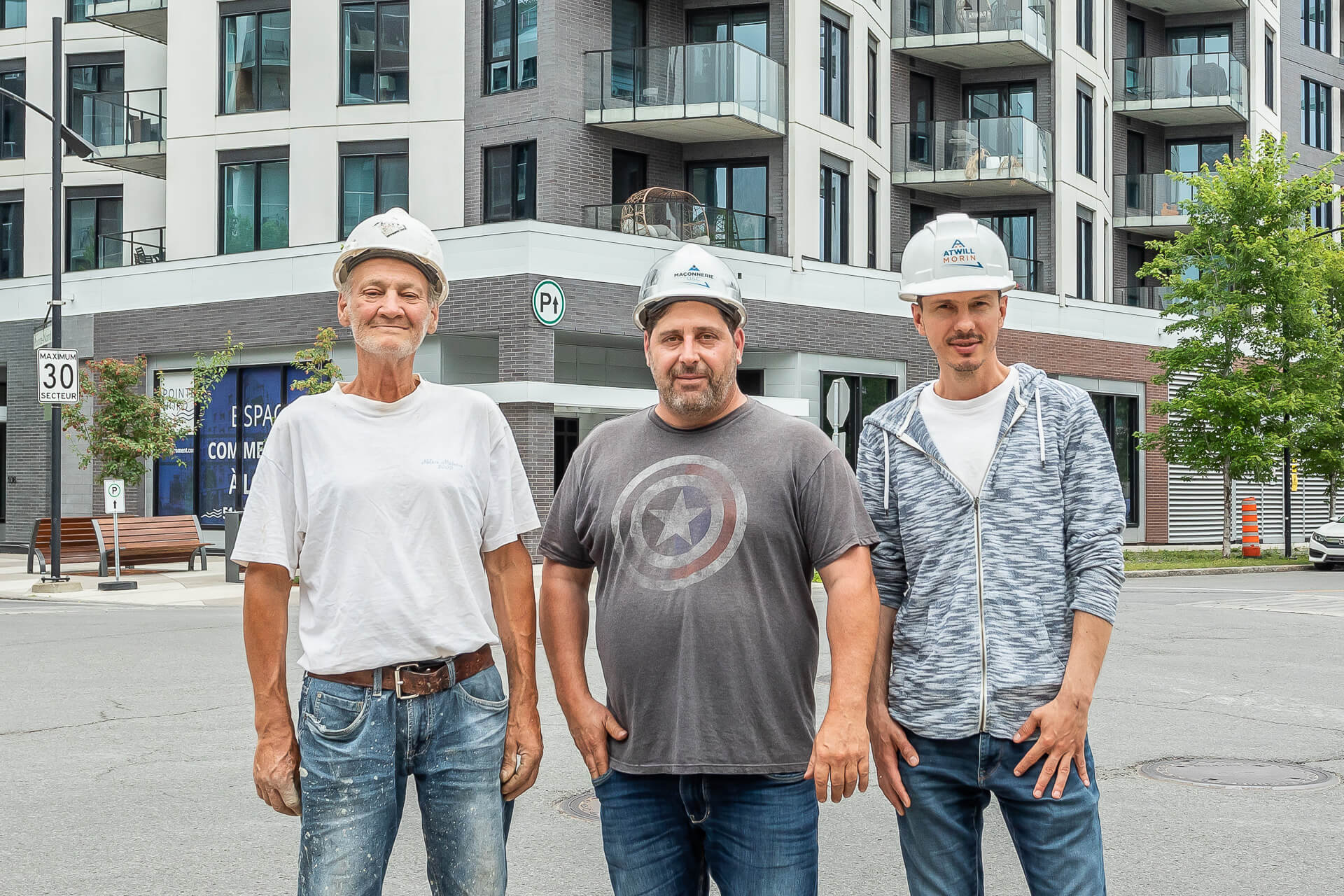 Contremaitre-Entrepreneur-briqueteur-maçon-construction-neuve-Montréal