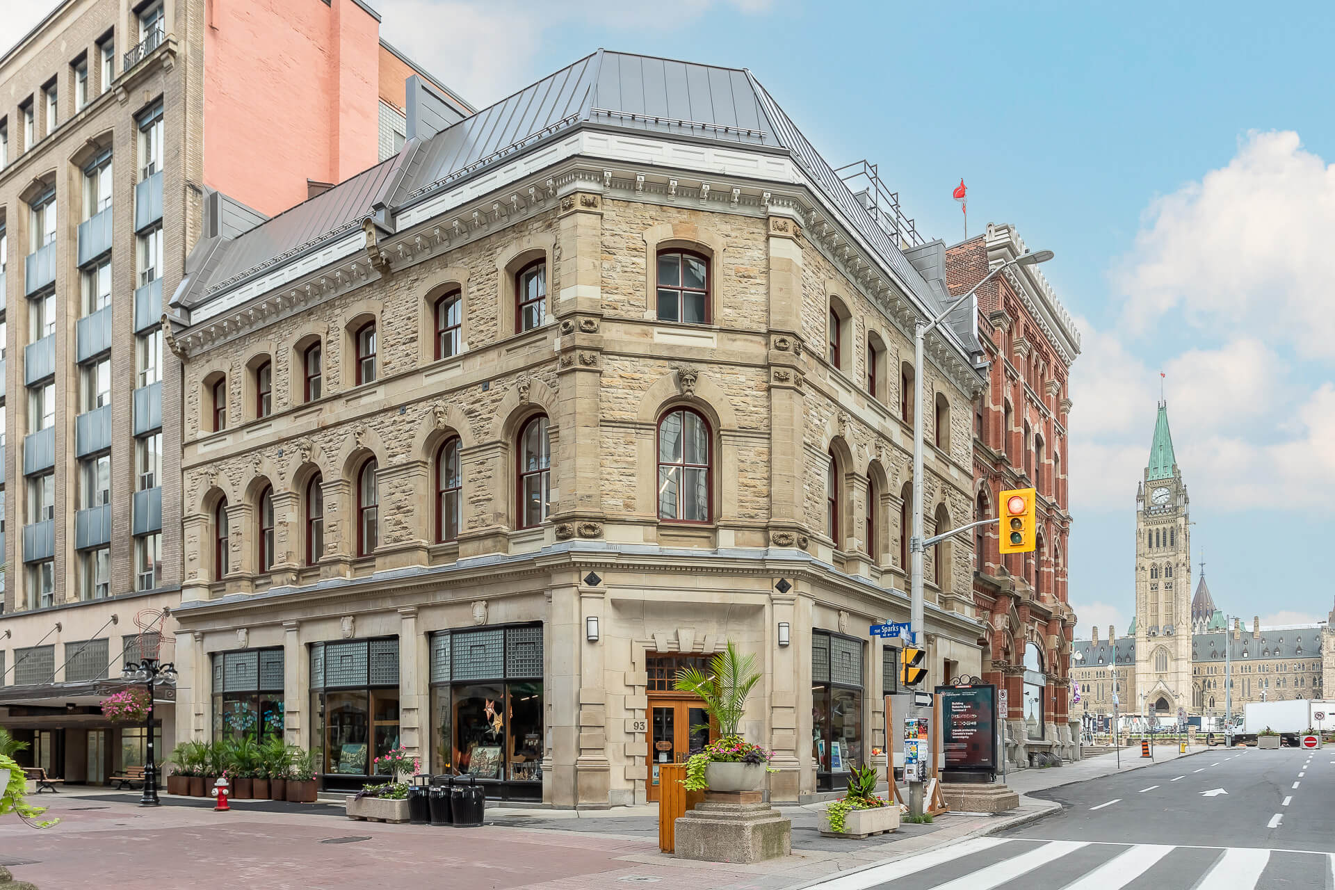 Restoration-Stone-Laser-Cleaning-Historic-Masonry-Ottawa