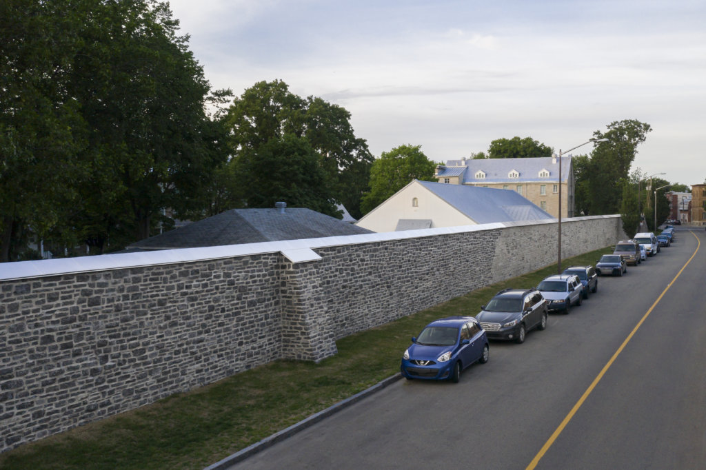 Rénovation-Murs-Pierre-de-Moellons-Maçonnerie-Québec