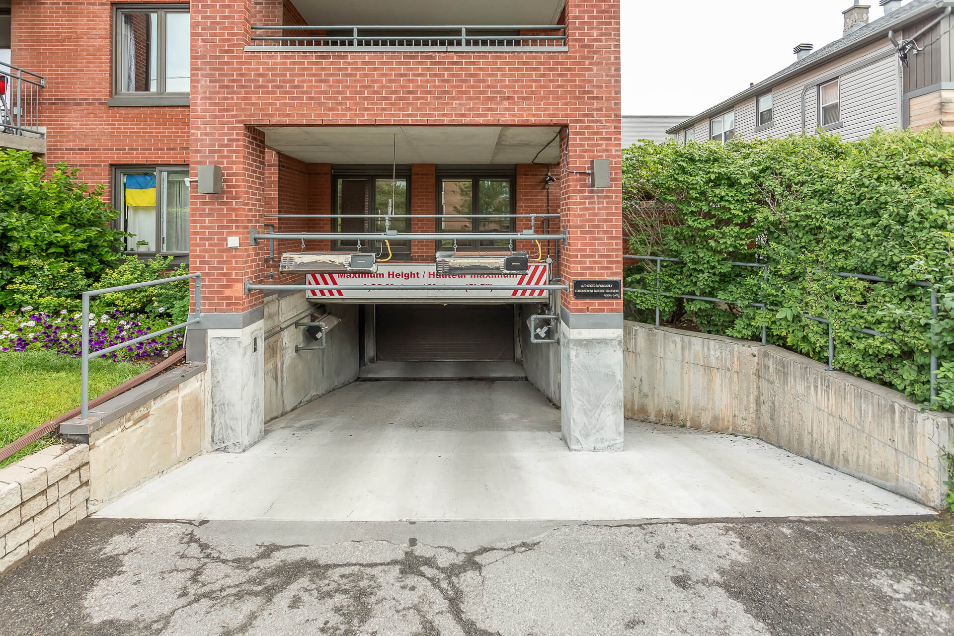 Concrete-parking-repairs-Ottawa