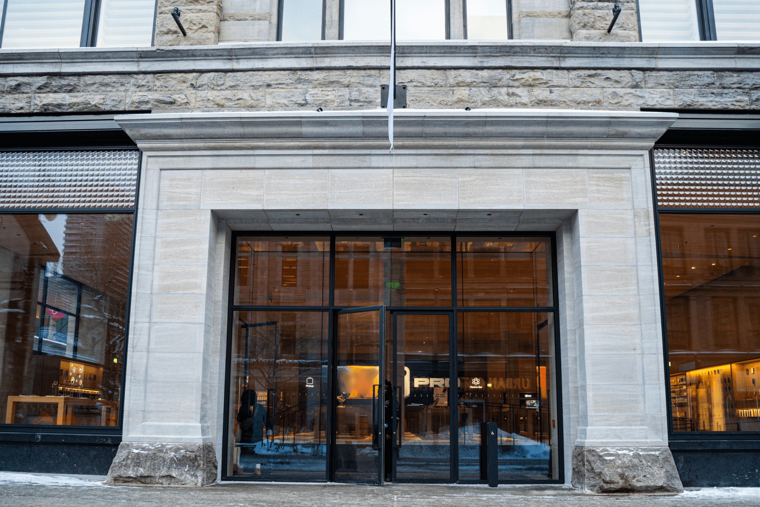 L'entrée à l'extérieur